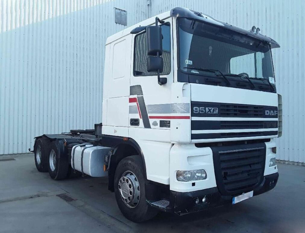 DAF Model 95XF 530