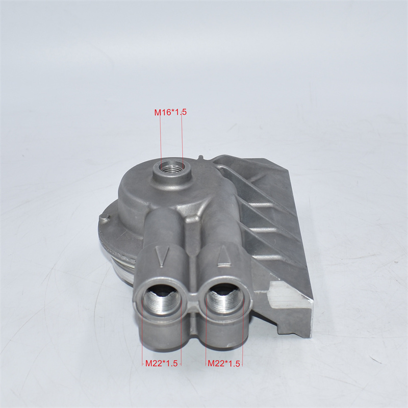 John Deere RE504563 Oil Filter Head