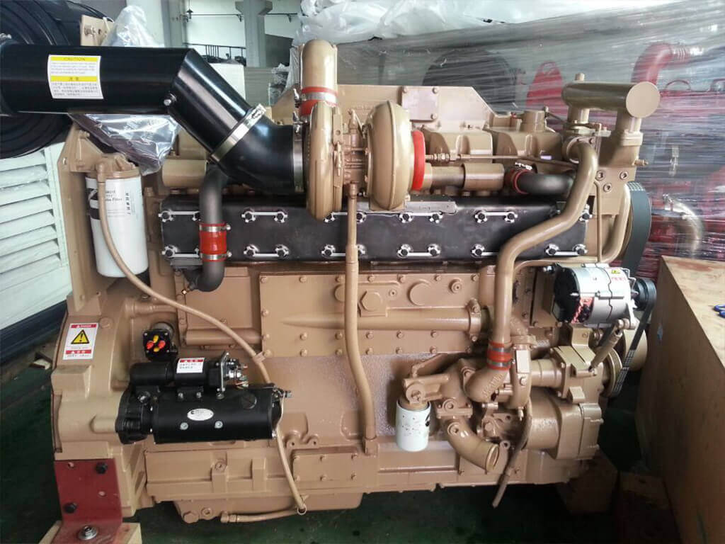 Cummins KTA-19C Engine