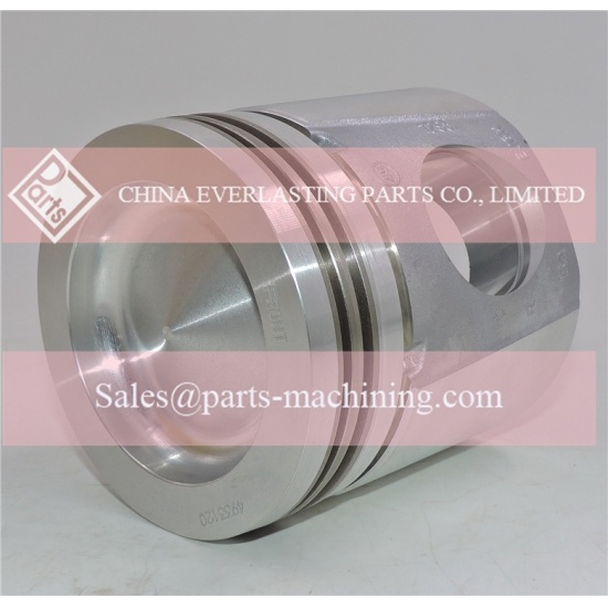 4933120 Piston 
