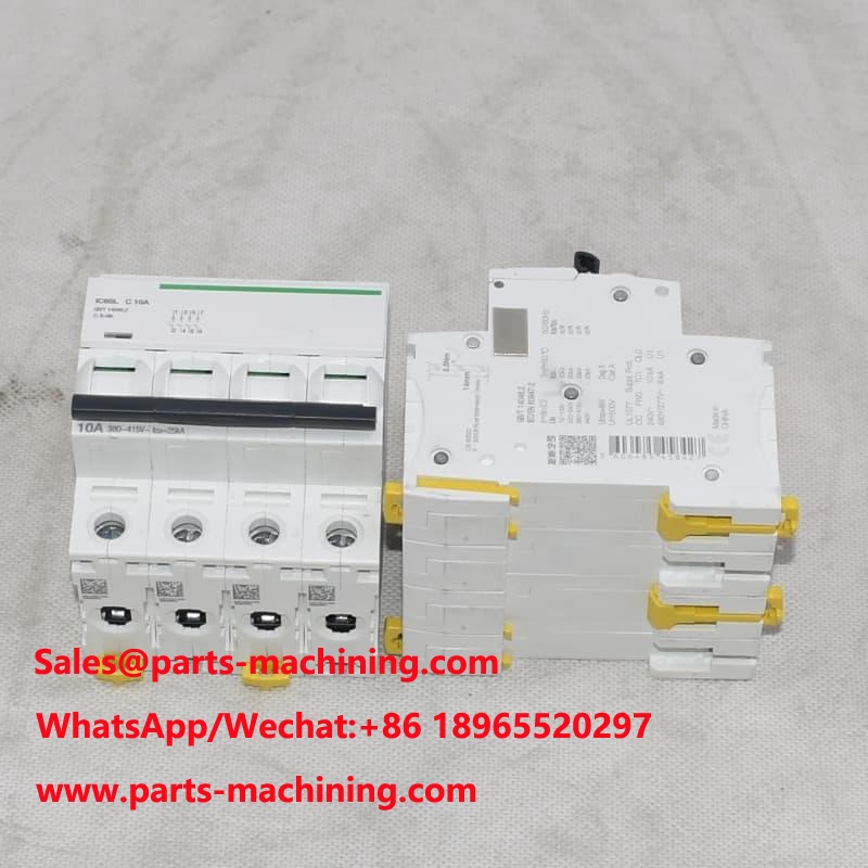Miniature Circuit Breaker IC65L-C10A-4P IC65L-C10A4P 15kA 4P 10A