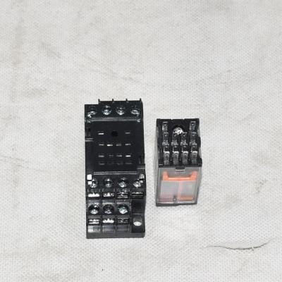 Miniature Relay RXM4AB2P7 230V AC 6A Socket RXZE1M4C 7A